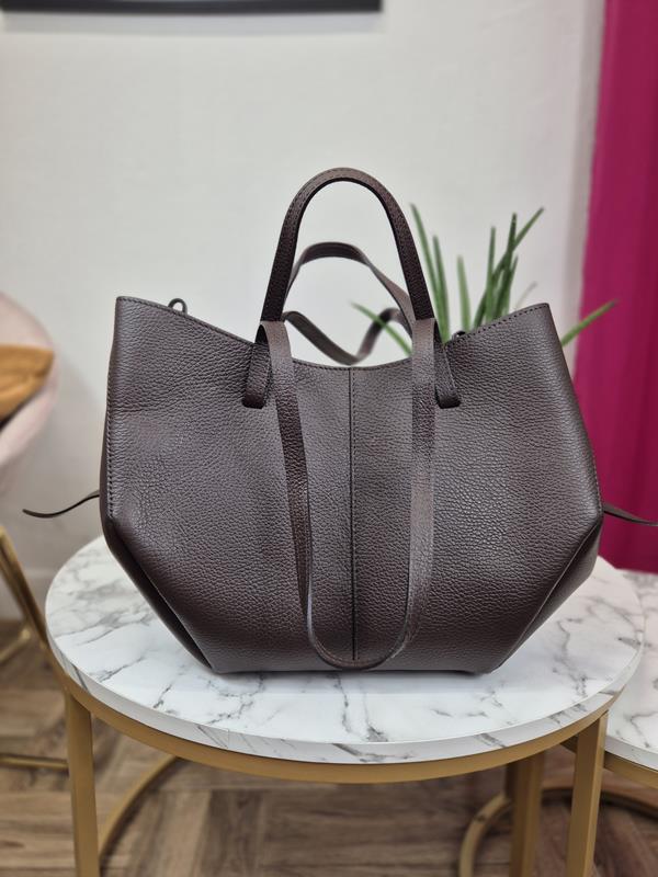 Skórzana torebka z organizerem w kolorze brązowym zdjęcie 1