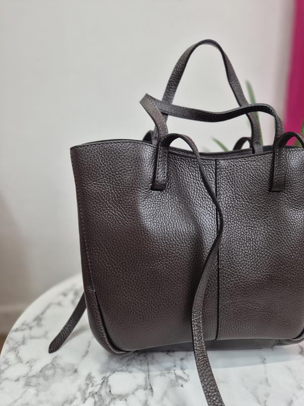 Skórzana torebka w kolorze czekoladowym zdjęcie 2