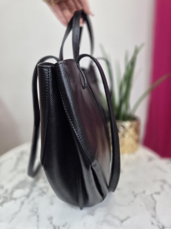 Duża skórzana torebka w kolorze czarnym zdjęcie 2