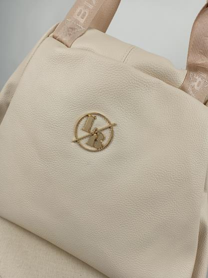 Shopperka Laura Biaggi jasny beżyk mega dużo kieszeni z dodatkiem złota ekoskóra zdjęcie 3