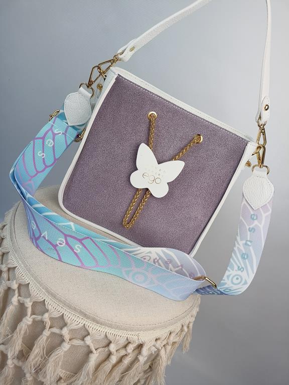 Piękna torebka EGO motylek biały z zamszowym fioletem i z kolorowym paseczkiem skóra naturalna