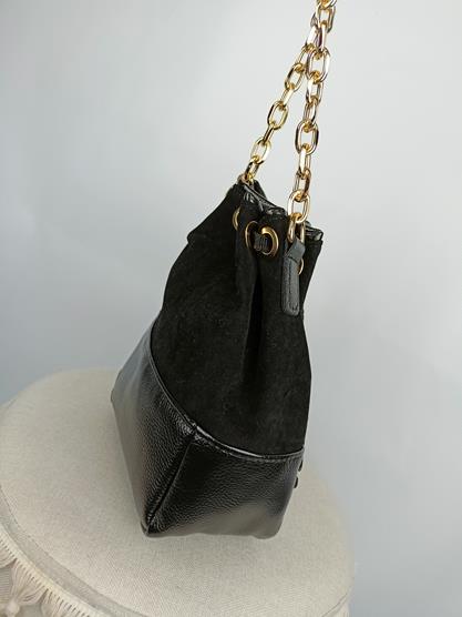 Śliczny  czarny worek Laura Biaggi z eko skórki połączonej z zamszem  i z kieszonką na przodzie zdjęcie 3