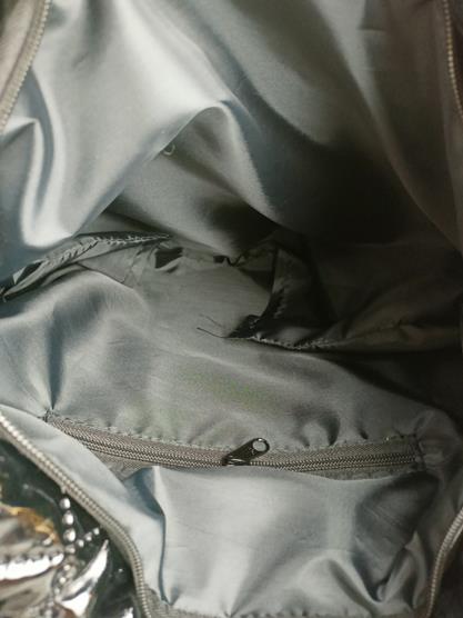 Świetna duża shopperka Laura Biaggi czarny pikowany lakierek zdjęcie 4