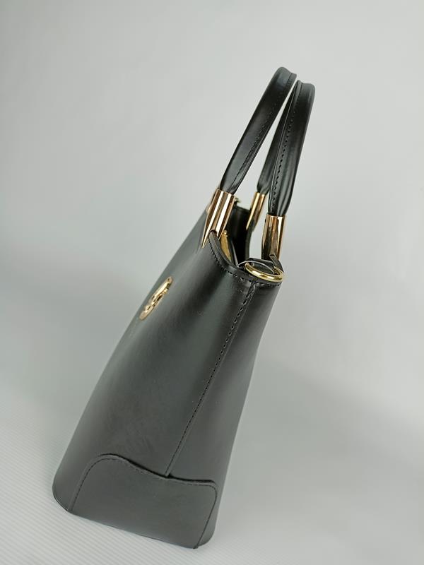 Piękny klasyczny kuferek Laura Biaggi w kolorze czarnym zdjęcie 2