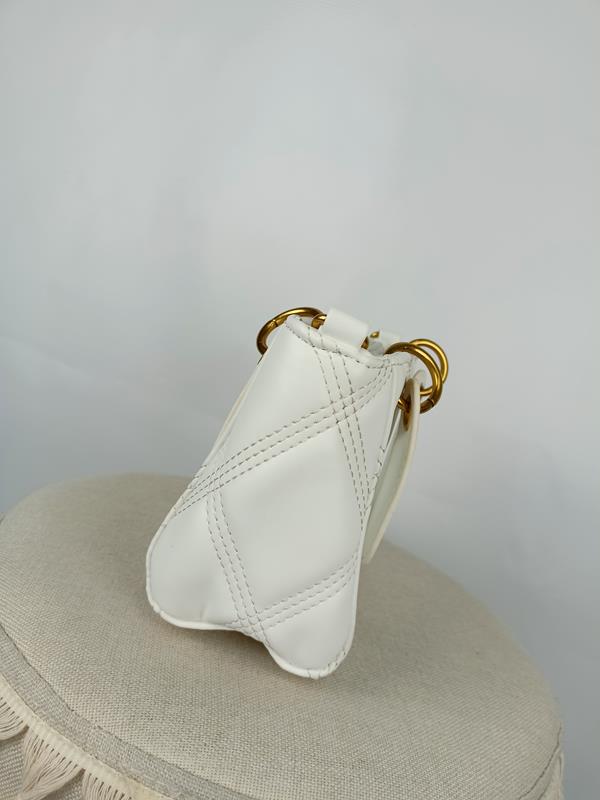 HIT piękna biała torebka Enrico Coveri pikowana instagramerka zdjęcie 3