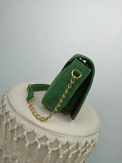 Piękna torebka Laura Biaggi pikowany zamsz w kolorze zielonym zdjęcie 3