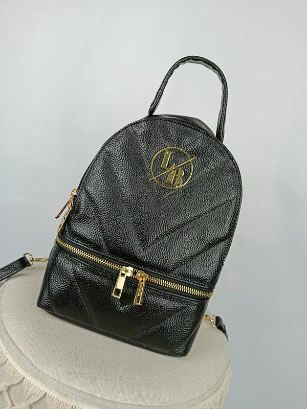 Czarny błyszczący plecak Laura Biaggi ze złotymi dodatkami zdjęcie 2