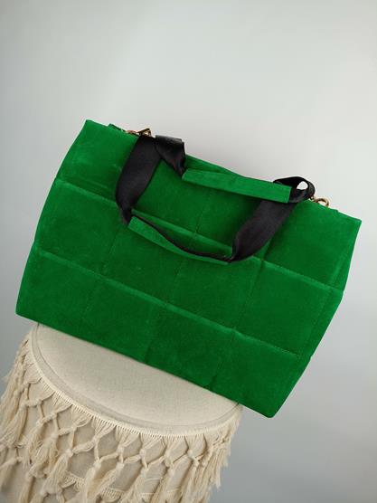 HIT piękna shopperka Laura Biaggi duża pikowana w kolorze zielonym z łańcuchem zamsz zdjęcie 4