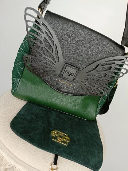 EGO 2YOU Zielona torebka z pikowaną bazą i przodem z ekoskóry z odpinanymi klapkami zdjęcie 3