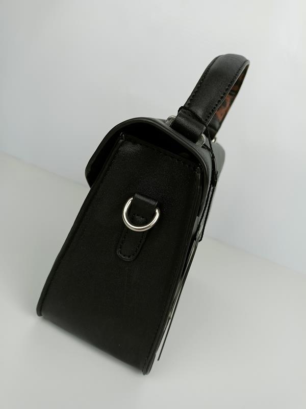 Świetna torebka Femestage czarna z brązową panterą zdjęcie 3