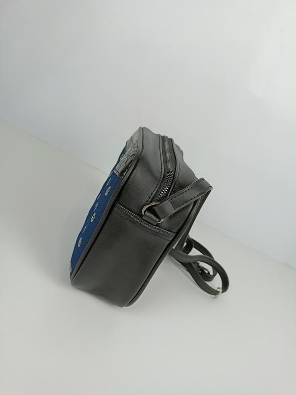 Świetna torebka Femestage jednokomorowa czerń z dodatkiem  granatu i ze srebrnymi okuciami zdjęcie 2