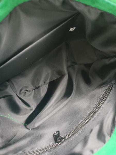 Przepiękna torebka Laura Biaggi zielona z łańcuszkiem zdjęcie 4