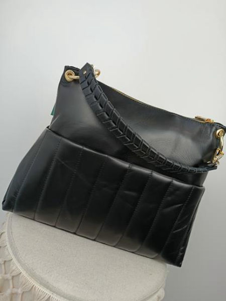 Piękna torebka EGO czerń z czarnymi pionowymi przeczyciami skóra naturalna zdjęcie 4