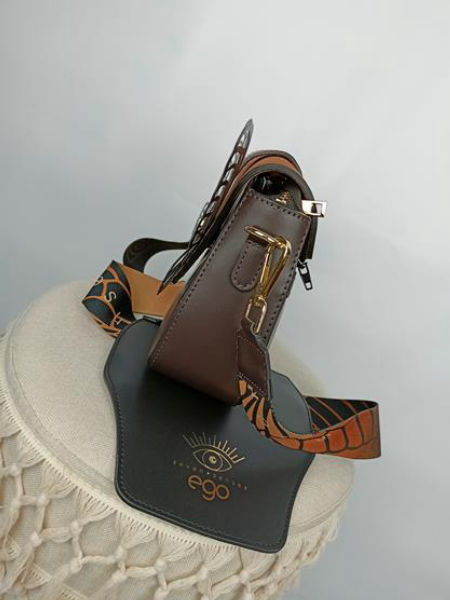 Piękna brązowa torebka EGO SEVEN SENSES  z jasną karmelową klapką ze skrzydłami kolekcja 2YOU-wymienne klapki skóra naturalna zdjęcie 4